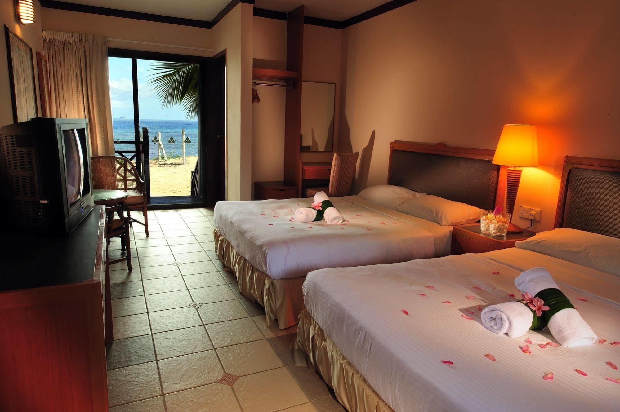 Paya Beach Resort Kampong Juara Dış mekan fotoğraf